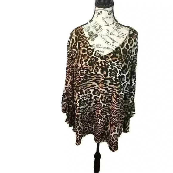 Karen Kane Plus Size 0X  Leopard Print Blouse Bell Sleeves L/S USA Made - Picture 1 of 7